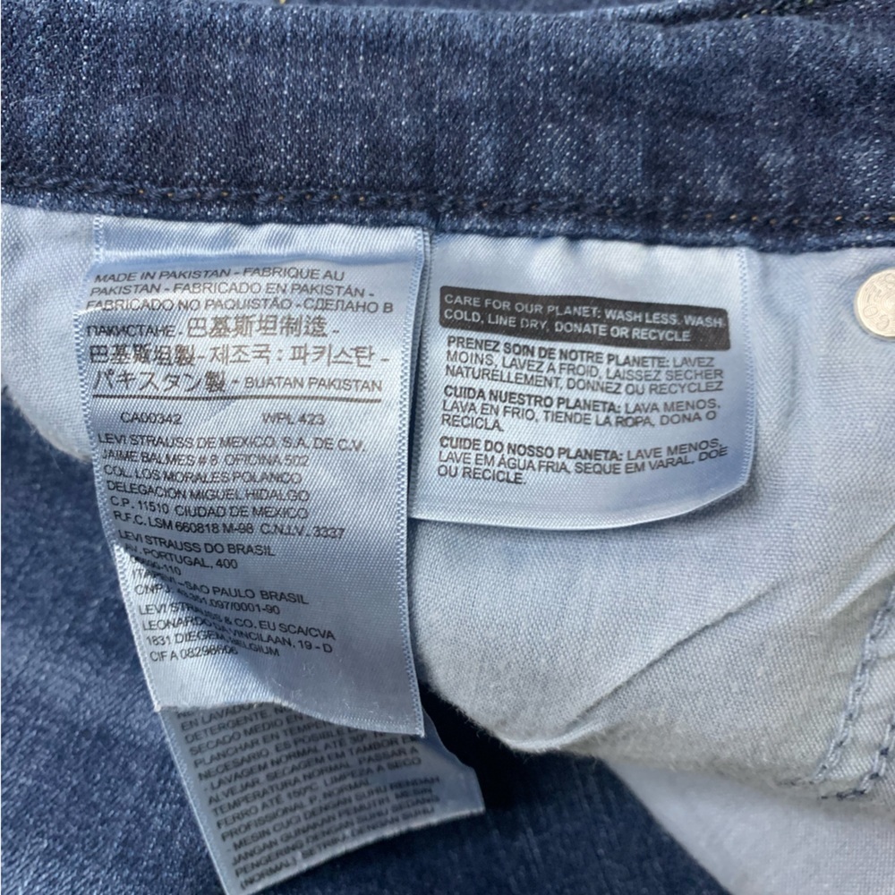 Levi’s 505 Classic Straight Jeans - Picture 5 of 8